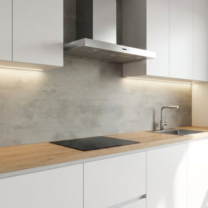 Küche mit fugenloser Küchenrückwand im Dekor Beton grau von Motion Walls